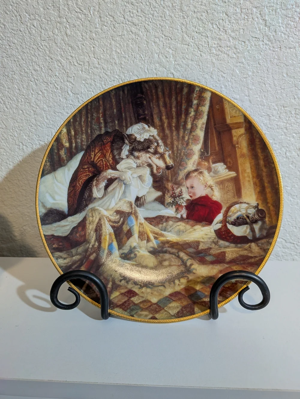 1991 Little Red Ridding Hood Knowles Gold-Trim Storybook Illustration Plate